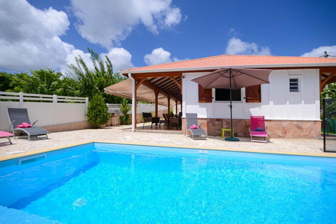 Villa Sohalia Climatisee, Piscine Et Jardin A 5Mn De La Plage Le Diamant Exterior foto